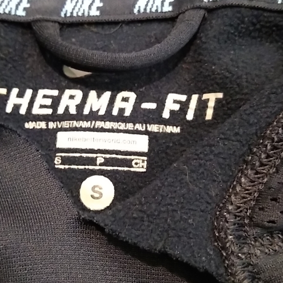 Nike Therma-fit Hoodie - Picture 5 of 6